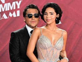 Ángela Aguilar y Christian Nodal se alejan de la polémica y son captados en Costco Texas. ¿Abandonarán México?